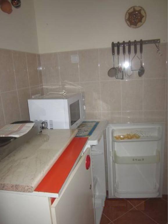 Gyoengyvirag Ueduelo - Mario Apartman Harkány Rum bild